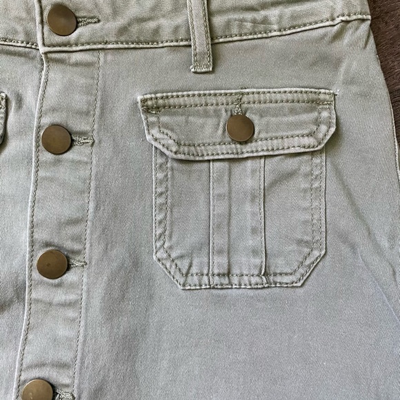 Altar’d state army green button Xs skirt mini - Picture 9 of 9